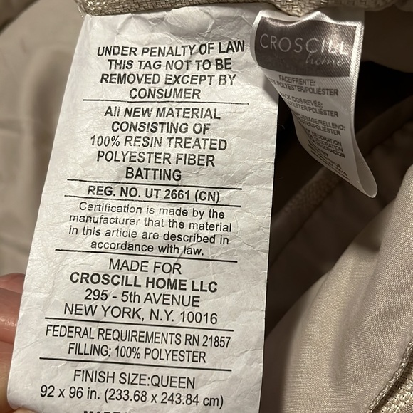 Comforter and 2 shams / pillow cases - Picture 8 of 8